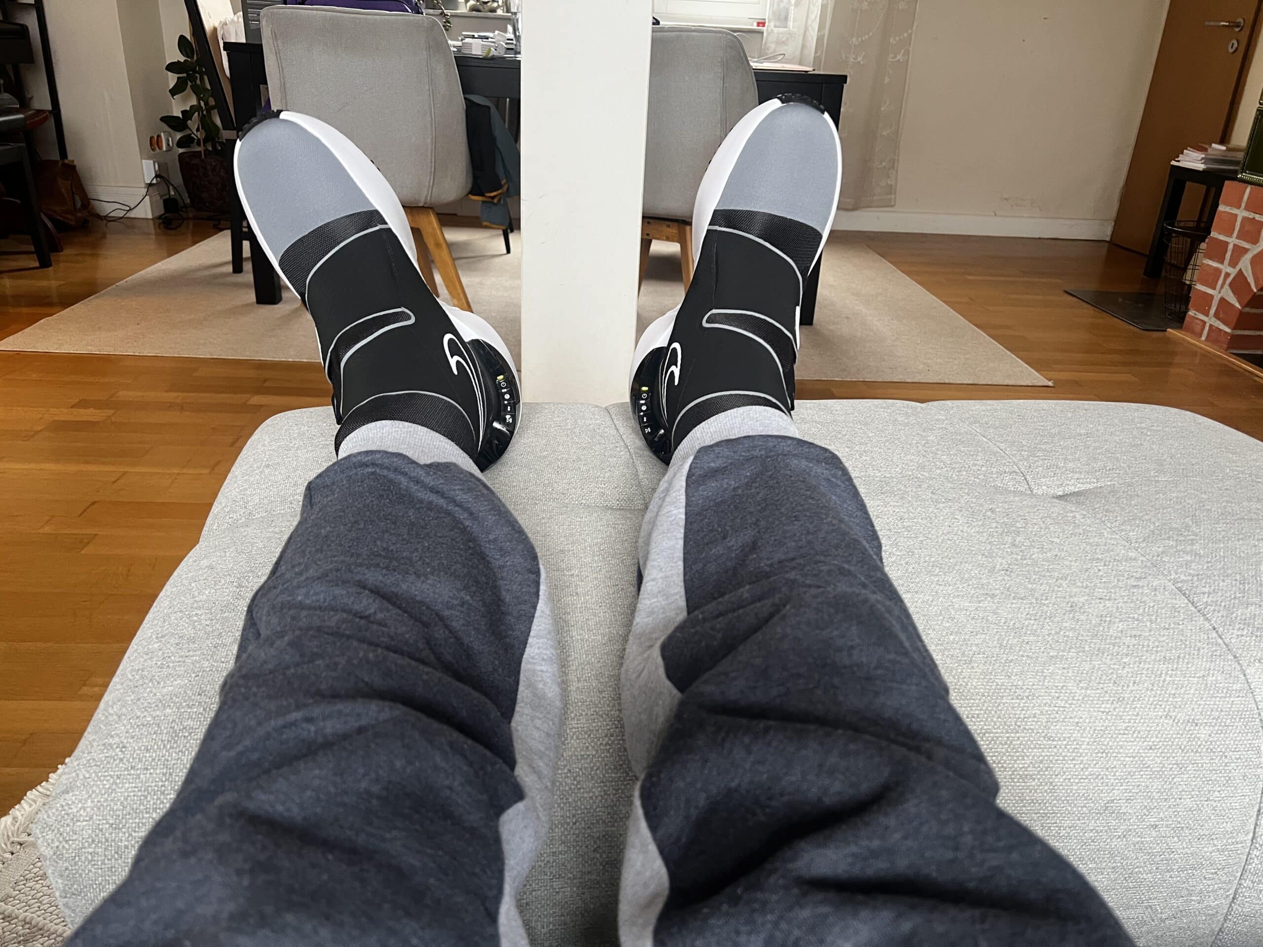 Hyperice Hyperboot Massage Schuh