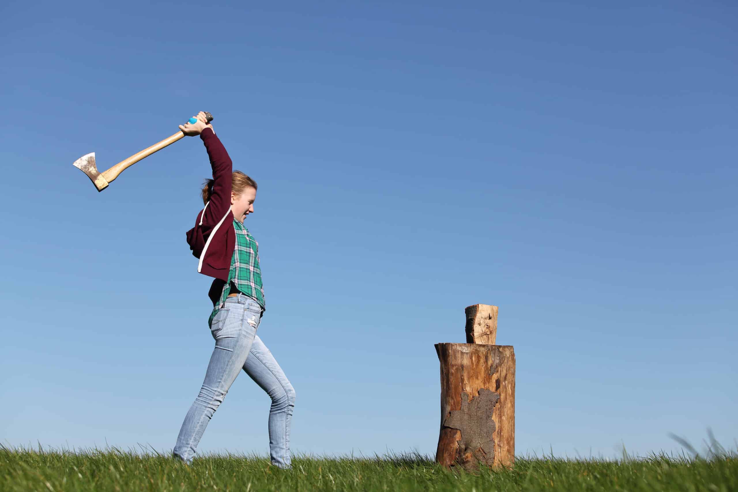 Technik und Haltung beim Holz hacken
