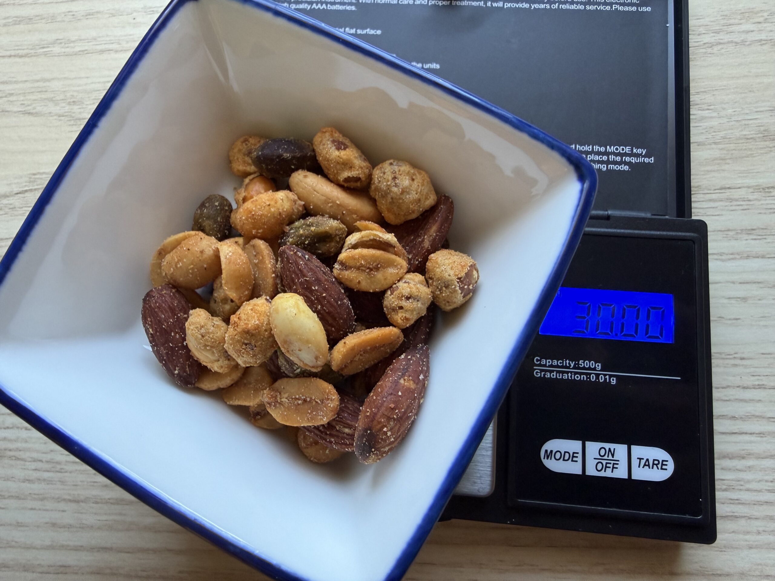 30 Gramm Nüsse