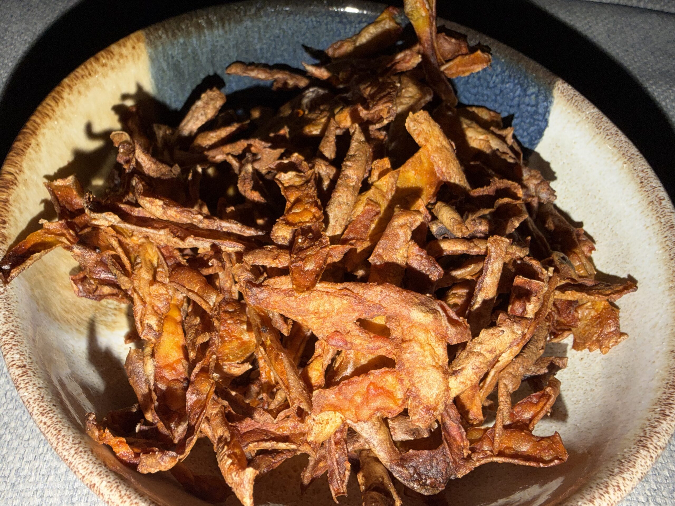 Kartoffelschalen Chips wenig Kalorien